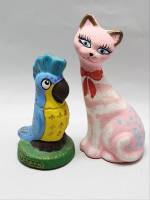 Статуэтки фигурки Кошка розовая и попугай (набор)